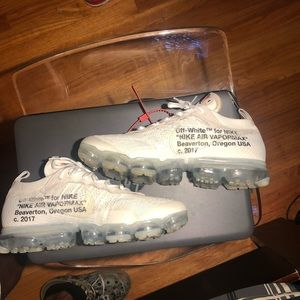 100% AUTHENTIC Nike OFF-WHITE Virgil Vapormax